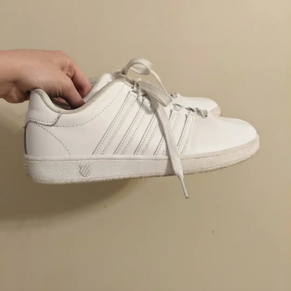 K-Swiss Sneakers Men's 7/Women's 8.5